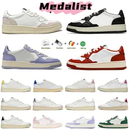 Designer Medaljist Running Shoes Men Women Action Two-Tone Panda White Black Leather Suede Fuchsia Gold Green Red Pink Yellow Low USA Outdoor Trainers Sport Sneakers