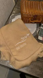 Battaniye bebek fırfır kenarı yün battaniye kişiselleştirilmiş isim pamuk örgü çocuk yatağı tutarak pografi pervane