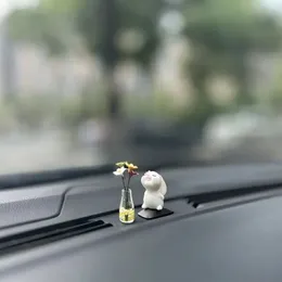 1/2 pçs bonito anime decoração interior do carro mini coelho e painel automático espelho retrovisor ornamentos para presentes acessórios do carro
