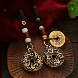 キーチェーンFeng Shui Five Emperors Money Amulet Copper Keychain Tradicial Chinese Zhaocai Bat Pixiu Retro Pendant Car Key Ring Decoration