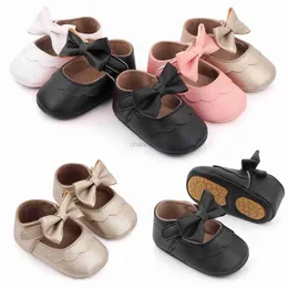 Sandały Baby Casual Buty niemowlę Bowknot bez poślizgu gumowy miękki płaski pu maluch maluch Pierwsze piechurki nowonarodzone łuki dekoracje Mary Sandals Zapatos 240329