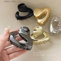 Hair Clips Woman Irregular Geometry Metal Hair Claw Crab Barrettes Hairgrip Simple Sense of Luxury Hair Clip Girl Hairpins Hair Accessories Y240329