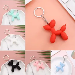 Cartoon Balloon Dog Keychain Colorful Soft Rubber PVC härliga nyckelringar för kvinnor Chain Car Key Ring Bag Pendant Jewelry LL