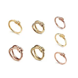 Bow Knot Diamond Ring Designer Ring Twisted Rope Par Gold Ring har fjärilsring Klassisk designer smycken Storlek 5-11 TC Giftfri frakt