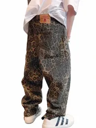 Houzhou Tan Leopard Jeans Men Denim Pants ذكر كبير الحجم على نطاق واسع الساق سراويل الشارع الهيب هوب ملابس خمر فضفاضة U56V#