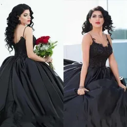 Sexy estilo gótico vestido de baile preto vestidos de casamento cintas de espaguete apliques rendas cetim até o chão vestidos de noiva personalizado mais tamanho