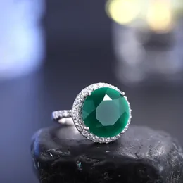 حلقات الكتلة GEM's Ballet Round 11mm Natural Green العقيق