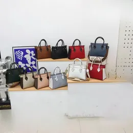 Klasik Çocuklar Mektup Basılı Çantalar Moda Kızlar Mektup Tek Omuzlu Çanta Çocuk Çapraz Koyu Çantalar S1279