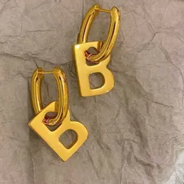 Дизайнерские ювелирные серьги Роскошные серьги с буквами BB B 2021 Париж, новая мода, преувеличенный индивидуальный дизайн, старший смысл ins Earr205q