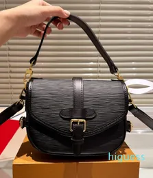 2024 Crosbody Designer Bag Letter Luxurys handväskor för kvinnor axelpåsar läder tygväska handväska kvinnor mode klassiska crossbody messenger väskor
