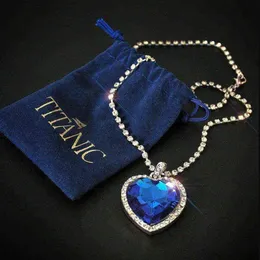 Titanic Heart of Ocean coração azul amor para sempre pingente colar bolsa de veludo Y12181897