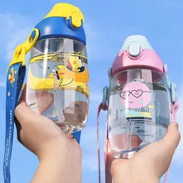 UZSPACE Bottiglia d'acqua con cannuccia Bottiglia sportiva portatile a tenuta stagna per bambini all'aperto per tazze per l'alimentazione del bambino Tritan ecologico senza BPA 240322