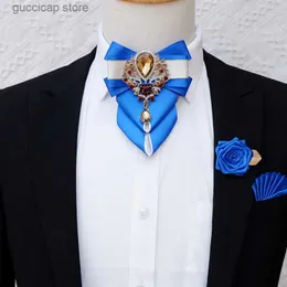 Bow Ties Luxo Rhinestone Bowtie Pins Define Original High-End Mens Womans Festa de Negócios Colar de Casamento Flores Bolso Broche 3 Pcs Set Y240329