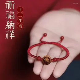 Charm-Armbänder, Drache, Jahr, Sternzeichen, rotes Seil, Armband, Tier, Pfirsichholz, Zinnober, Grube, männlich und weiblich, besseres Glück