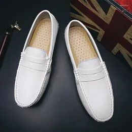 Sıradan Ayakkabı 38-50 Tasarımcı Erkek Loafers Orijinal Moccasins Üzerinde Gerçek Deri Kayma Erkekler İçin Siyah Sürüş