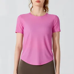 Al Yoga Suit for Women's 2024 Summer New Sports Tシャツ緩んだ大量乾燥トップランニングフィットネス半袖