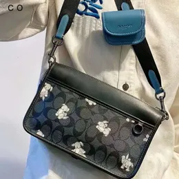 Loja de pacotes diagonais de moda de luxo frete grátis Olays nova bolsa de câmera impressa fofa e favorita masculina dois em um patrimônio bolsa de ombro flor antiga