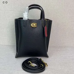 Designer Luxury Handbags säljer till ett pris Olay New Willow16 Handhållen tygpåse French fre One Shoulder Crossbody Classic C-Pattern Womens