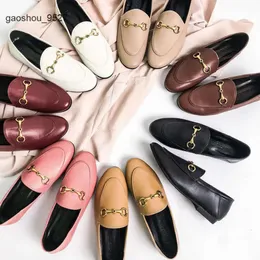 Moda Ayakkabı Velvet At Bitlik Gglies Sıradan Katırlar Loafers Deri Tasarımcı Daireleri Kayar Kalıyor ayakkabı Nakış Erkek Toka Erkek Kız Kızları Lüks Eur34-45 Lnsk