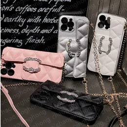 Luxury Phone Case Designer iPhone -fodral för iPhone 15 Pro Max 14 13 12 Pro Max 11 Case Card Holder Fashion Leather Litchi Stria Mobile Cover Crossbody Chain Lanyard
