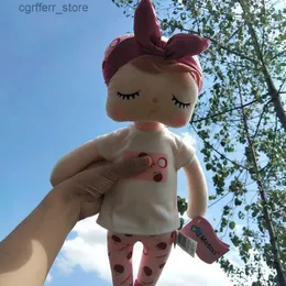 Doldurulmuş Peluş Hayvanlar Yeni 42cm Orijinal Orijinal Angela Metoo Meyve Tavşan Doll Doldurulmuş Hayvan Bebek Çocuk Oyuncakları Kızlar için Noel Hediye240327