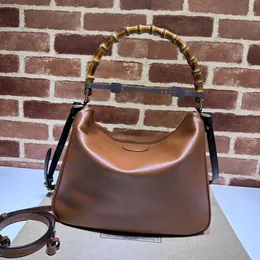 حقيبة الكتف النسائية راقية الجودة المخصصة حقيبة Bamboo Bag Bag مع سعة كبيرة اثنين من الأشرطة في الجزء العلوي من الجسم جيد جدا 746124