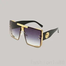 Party Sunglasses Designer ارتداء نظارة شمسية خمر مريحة للرجال Womans Square Zonnebril Outdoor Glasses Summer Classic FA0114 H4