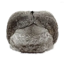 Berets Real Fur Cap Homem Inverno Quente Natural Bomber Caps Mulheres Ao Ar Livre À Prova de Vento Full Earmuffs Flat Top Hat