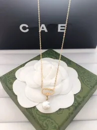 Boutique-Designer goldplattierte Halskette mit hochwertiger Perle Pendant Halskette, die speziell für charmante Mädchen entworfen wurden