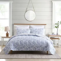 Bedding Sets Field of Paisley Blue Cotton King Quilt Conjunto
