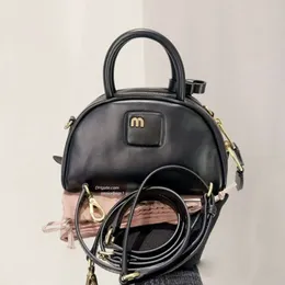 7A Дизайнер Mui Luxury Dimbag под подвеской Crossbody Hobo Zipper Закрытие мягкая кожа Мини -розовая металлическая буква праздничная вечерняя сумка.