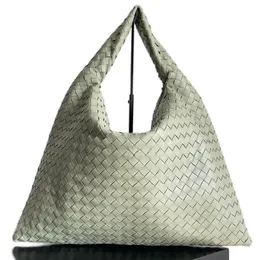 Teca de lúpulo de gola de alta qualidade de designer de grande capacidade Bolsas de ombro de padrão de vaca com zíper da folhagem de 54 cm de trabalho sacola de compras com bolsas da moda Trendy to06 C4