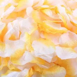 Dekoracyjny dekoracje kwiatów faworyzuje sztuczną jedwabną imprezę różową 1000pcs beżowe płatki ślubne dom