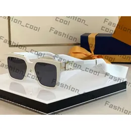 Quay Sunglasses for Men Designer Women Black Millionaire Sun Glasses Mens Polarized Eyewear Accessory Brand Summer Style Female Eyeglasses Lunettes Luxe Femme 305