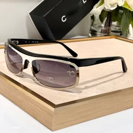 Projektant okulary przeciwsłoneczne Man Kobiety luksusowe mody prostokąty przeciwsłoneczne okulary ochronne UV Ochrona UV Unisex Outdoor Travel Designer Goggle Prezent Bardzo ładny rr