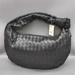 2024 Dumpling Handhållen svart handväska plånboksdesigner vävda korgar bullar chaoda läderväskor moln knutna grönsakslyxor designers kvinnor 40 cm väska bolso