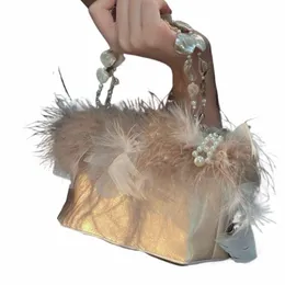 light Luxury Fi New Handmade Beaded Feather Shell Bag For Women Gorgeous And Elegant Temperament Dr Handheld Women's Bag S0kA#