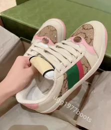 Designer screener sneakers casual bee ess gicci sneakers låga män kvinnor skor loafers tennis tiger broderade svarta vita gröna ränder som går i hög kvalitet