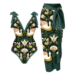 Women's Swimwear Womens casual and sexy V-neck butterfly printed split style bikini set with chest pads and no steel support vestidos de ba o J240330