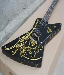 Superseltene, speziell geformte Explorer-E-Gitarre in glänzendem Schwarzgold mit Schnitzerei und Scroll-Top, Gold-Hardware4853734