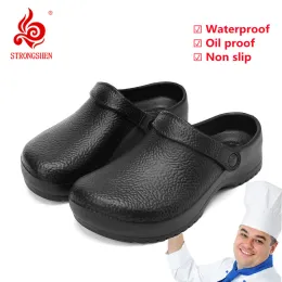 Kapcie Strongshen Outdoor Men Sandals Eva Chef Buty Niezlip Wodoodporne olejowe buty robocze Buty kuchenne Buty mody ogrodowe buty