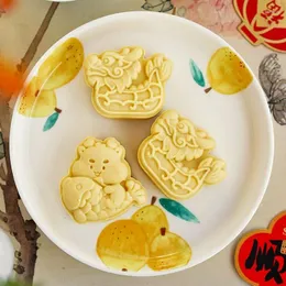 Baking Tools Cartoon Dragon Boat Cake Mold 3D Year Spring Festival Cookie Plunger Cutters Fondant Decorating Supplies