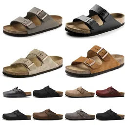 Designer Summer Bostons Clogs Slongs Lides Lazy People bär lädersandaler på utsidan en fot på par tofflor Beach Shoes Casual Mens Wood Slippers