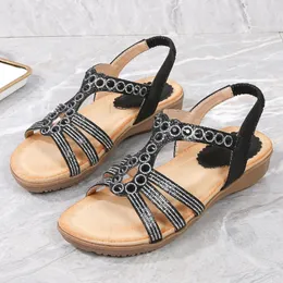 Sandali cinturino elastico scarpe donna 2024 tendenza stile Boho infradito con strass con fibbia tacco elasticizzato romano per