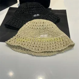 Women Hat Straw تصميم مصنوع يدويًا 464270 تزيين قبعة دلو رسالة التطريز M Hats Fashion Summer Outdoor Beach Wear