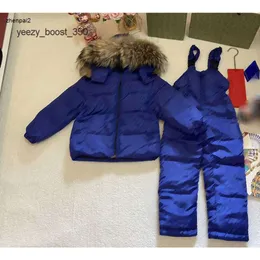 gglies Luxury designer baby Down set winter kids clothes Size 0-12 boys girls Hooded jackets and Backstrap down pants Nov25