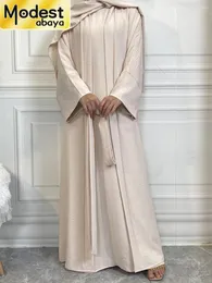 민족 의류 여성을위한 겸손한 abayas는 터키 카프탄 이슬람 라마단 앙상블 musulmans caftan marocain femme hijab robe