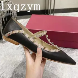 Casual Shoes Sexy Patent Leather Flat Sandals Genuine Pointed Toe Women Dress Rivet Decor Summer Comfort Party Handmade