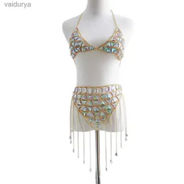 Damskie stroje kąpielowe seksowna boho ręcznie robiona biżuteria do ciała z metalowymi łańcuchami akrylowo -kryształowy tassel bez pleców i trójkątna mini spódnica bikini garnitur YQ240330