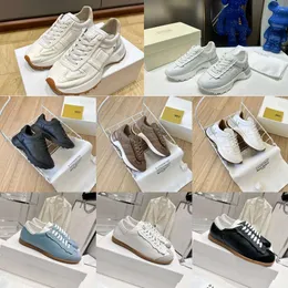 10 days delivered Designer Outdoors Summer Run Shoes New Style Womans Walk MM6 Fashion Sneaker Mens Luxury Track Flat Heel Travel Gift Casual Shoe Trainer Platform Lo